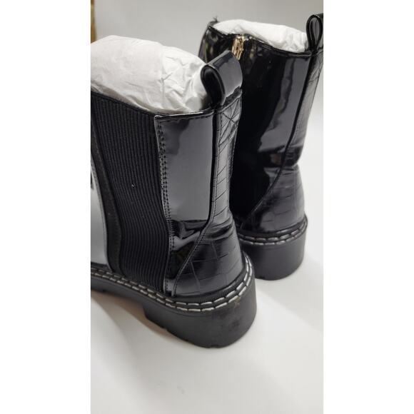 River Island Wide Fit Patent Chunky Chelsea Boot in Black Size 6 - Picture 3 of 11